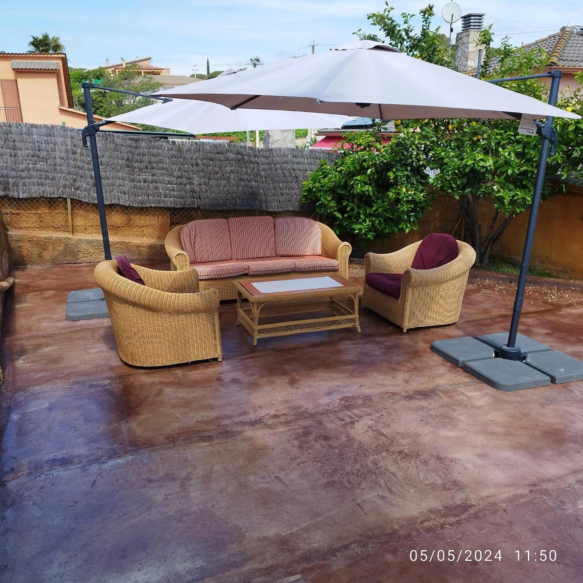 La Biznaga Villa Fogas de Tordera ภายนอก รูปภาพ